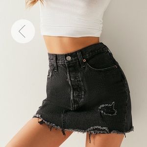 Levi's Skirts - New black Levi’s skirt Levi's Skirts - New black Levi’s skirt